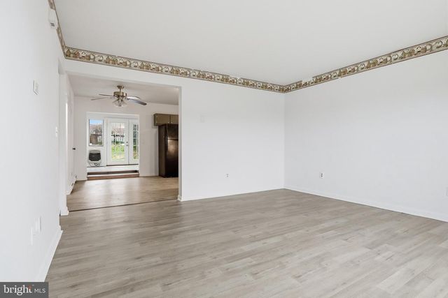 3104 GALAXY RD, Dover, PA 17315