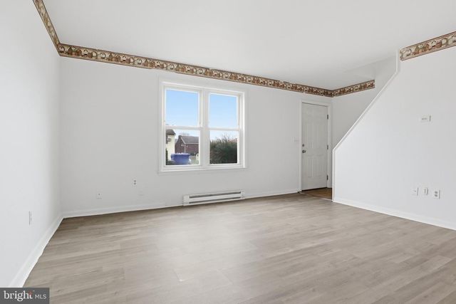 3104 GALAXY RD, Dover, PA 17315