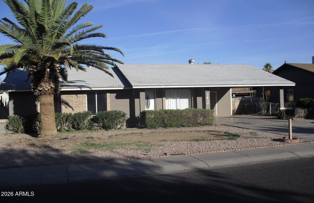 7630 W AVALON Drive, Phoenix, AZ 85033