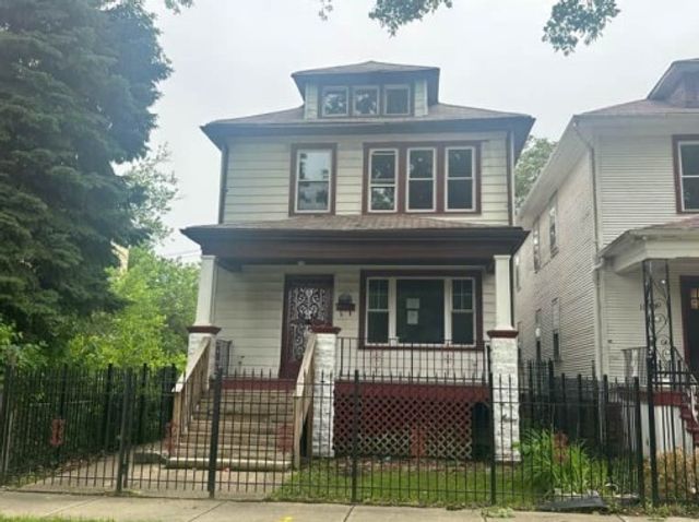 11833 S Indiana Avenue, Chicago, IL 60628