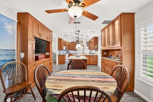 7121 SW 113TH LOOP, Ocala, FL 34476