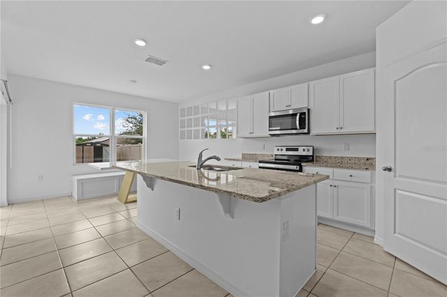 1264 CASCADES AVENUE, Davenport, FL 33837