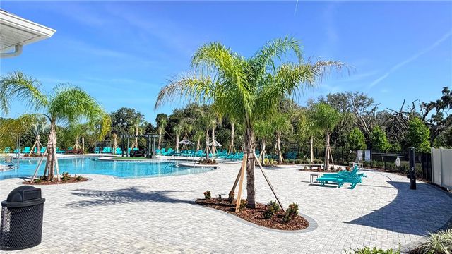 1264 CASCADES AVENUE, Davenport, FL 33837