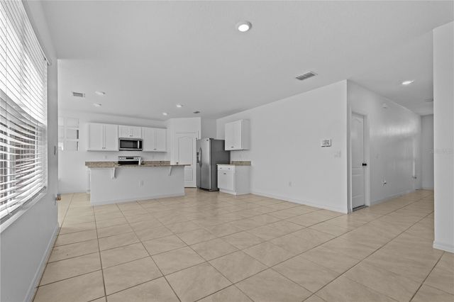 1264 CASCADES AVENUE, Davenport, FL 33837