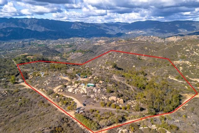 2494 Donnil Lane, Fallbrook, CA 92028