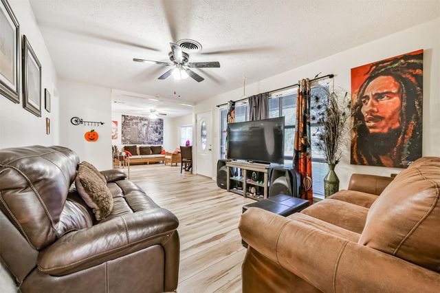 222 Linda Street, Deer Park, TX 77536