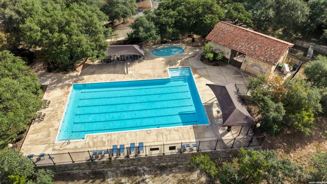 1911 Far Niente, San Antonio, TX 78258