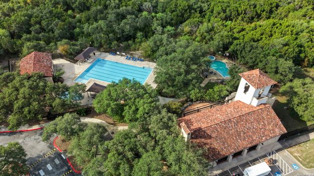 1911 Far Niente, San Antonio, TX 78258