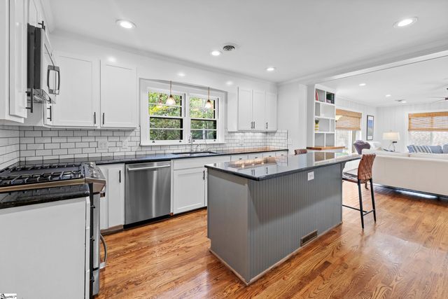 121 Poole Lane, Clemson, SC 29631