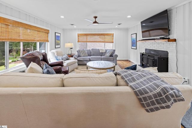 121 Poole Lane, Clemson, SC 29631