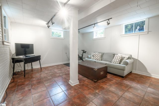 121 Poole Lane, Clemson, SC 29631