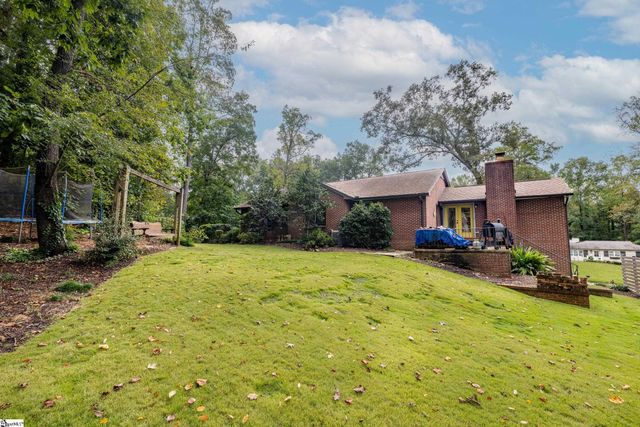 121 Poole Lane, Clemson, SC 29631