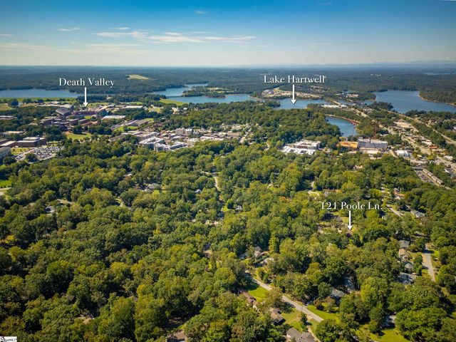 121 Poole Lane, Clemson, SC 29631