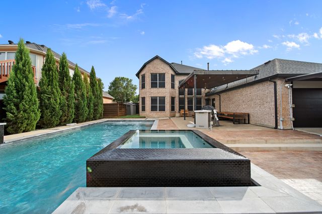 4726 Parkhaven Drive, Garland, TX 75043
