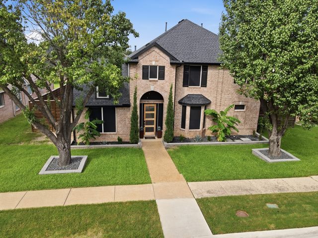 4726 Parkhaven Drive, Garland, TX 75043