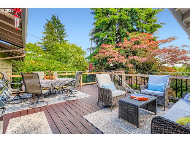 7145 Sw GABLE Pkwy, Portland, OR 97225