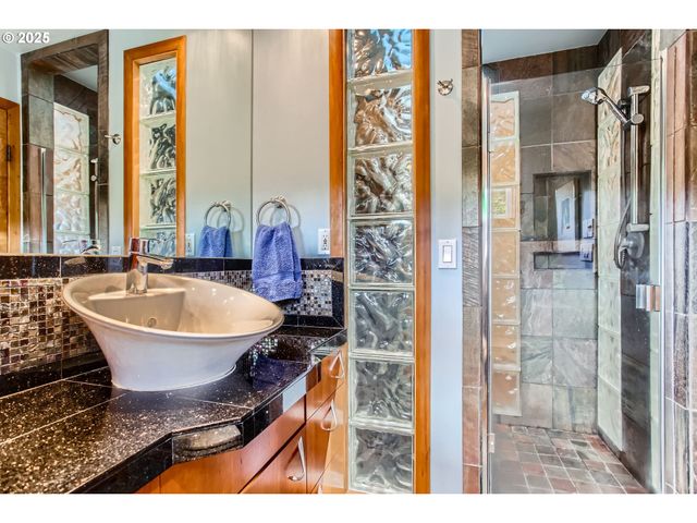 7145 Sw GABLE Pkwy, Portland, OR 97225