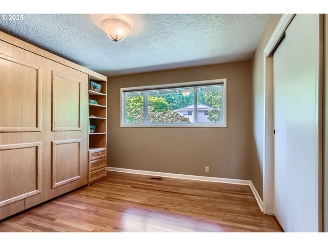 7145 Sw GABLE Pkwy, Portland, OR 97225