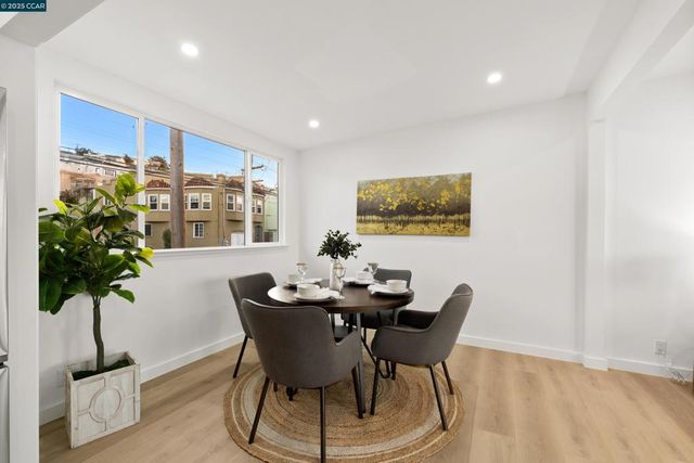 657 Silver Ave, San Francisco, CA 94134