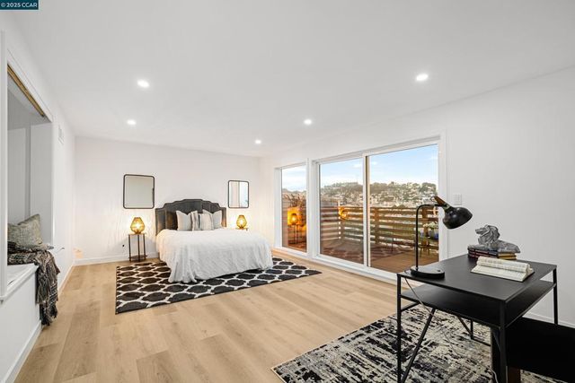 657 Silver Ave, San Francisco, CA 94134