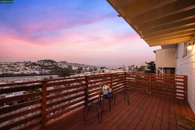 657 Silver Ave, San Francisco, CA 94134