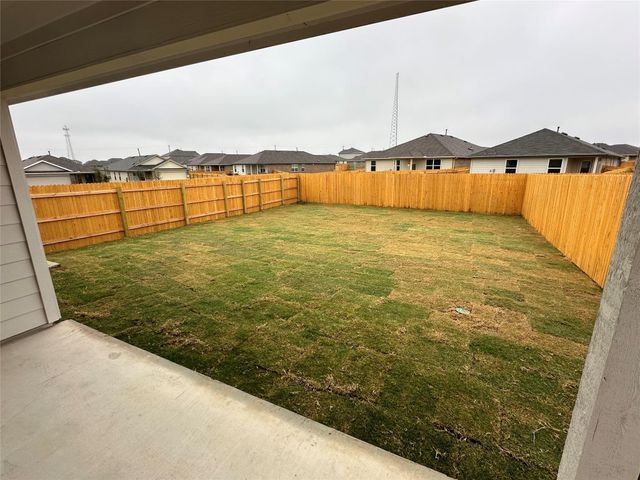 742 Globe Mallow CIR, Kyle, TX 78640