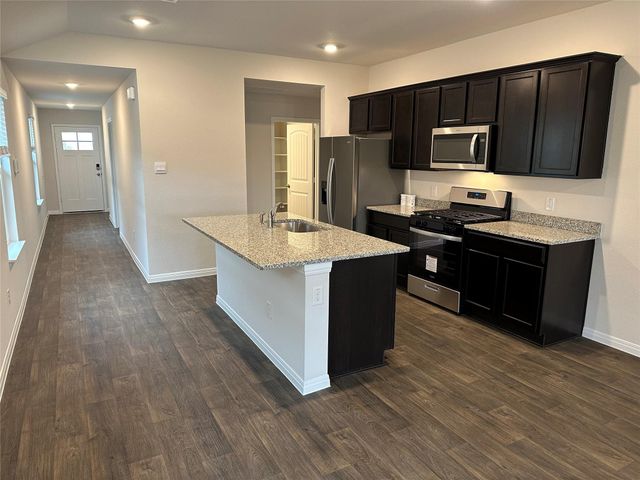 742 Globe Mallow CIR, Kyle, TX 78640