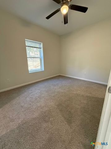 1226 Whispering Hills Drive, Canyon Lake, TX 78133