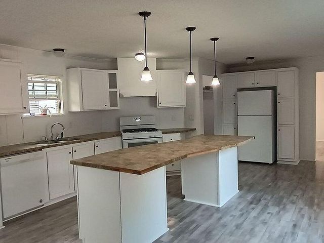 411 S Grover Avenue Lot 19, Alma, MI 48801