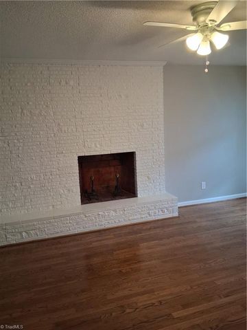 1300 Rotherwood Road, Greensboro, NC 27406