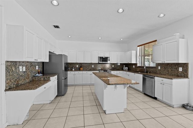 3500 SW 174th Way, Miramar, FL 33029