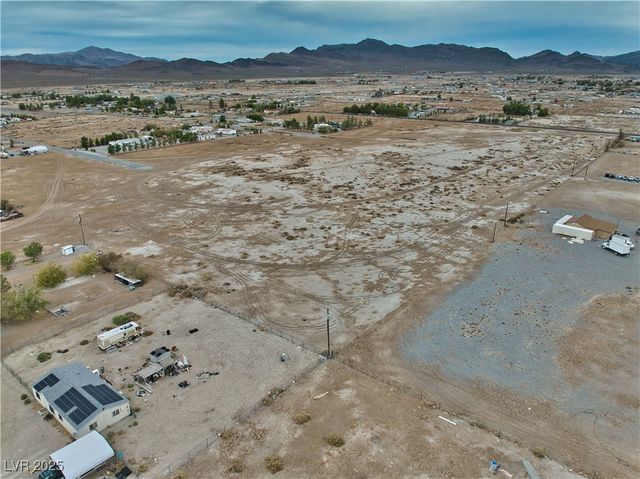 4191 West Maple Road, Pahrump, NV 89048
