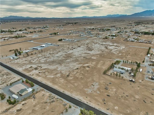 4191 West Maple Road, Pahrump, NV 89048