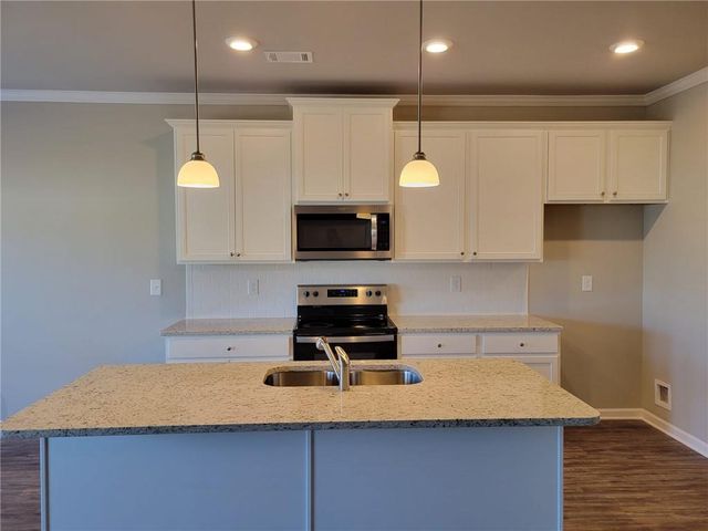 5205 fox den Road, Oakwood, GA 30566