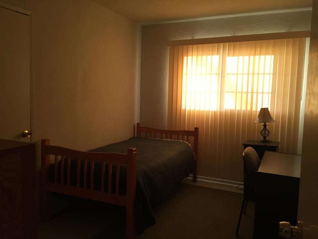 Image 10 of property listing at 585 School Street, Pittsburg, CA 94565