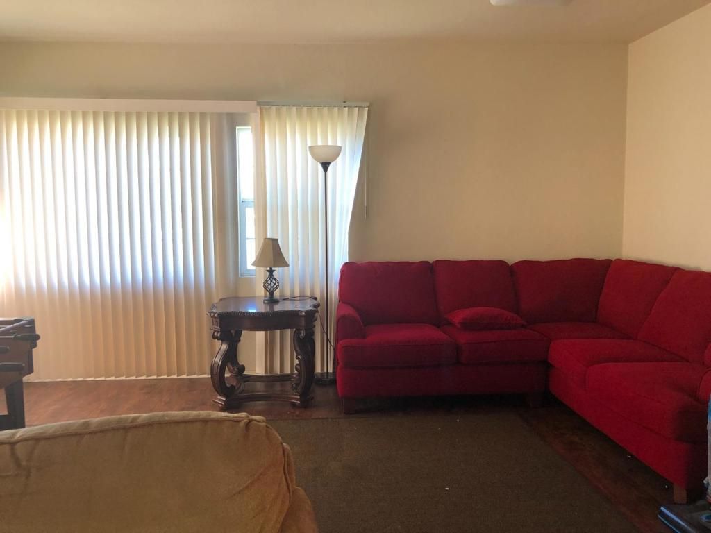 Image 9 of property listing at 585 School Street, Pittsburg, CA 94565