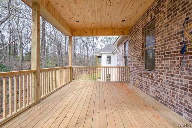 16 Oaklana, Tuscaloosa, AL 35406