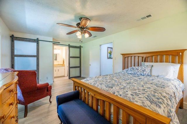 4375 Old Israel Road, Livingston, TX 77351
