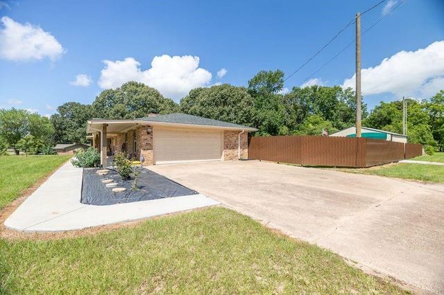 4375 Old Israel Road, Livingston, TX 77351