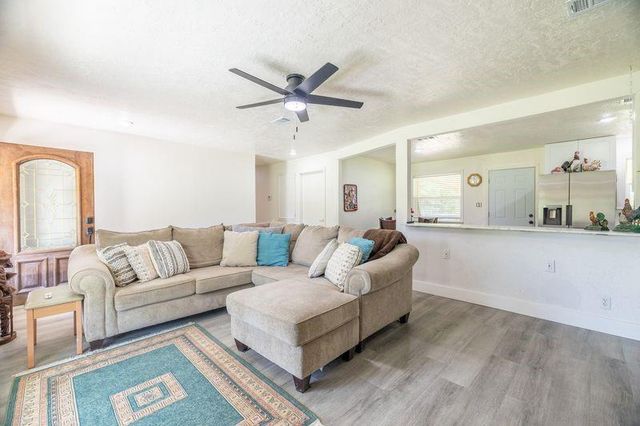 4375 Old Israel Road, Livingston, TX 77351