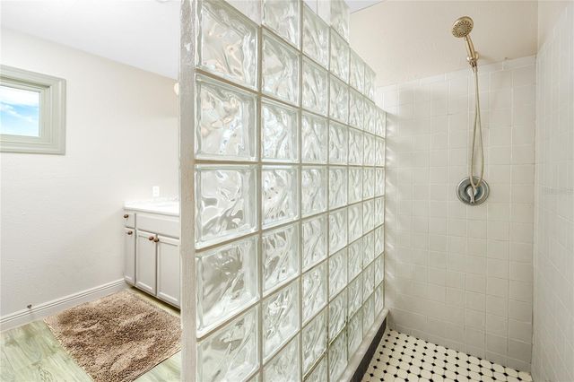 140 142ND AVENUE E, Madeira Beach, FL 33708