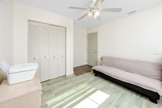 140 142ND AVENUE E, Madeira Beach, FL 33708