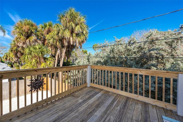 140 142ND AVENUE E, Madeira Beach, FL 33708