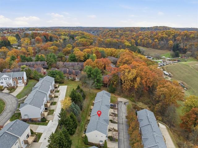 10534 Cherry Grove Court, Mccandless, PA 15090