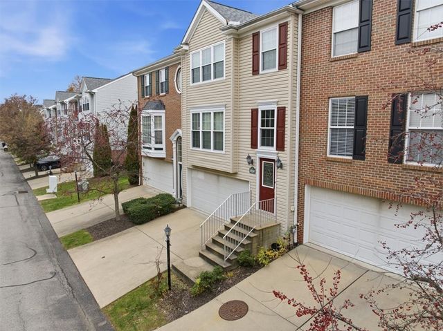10534 Cherry Grove Court, Mccandless, PA 15090