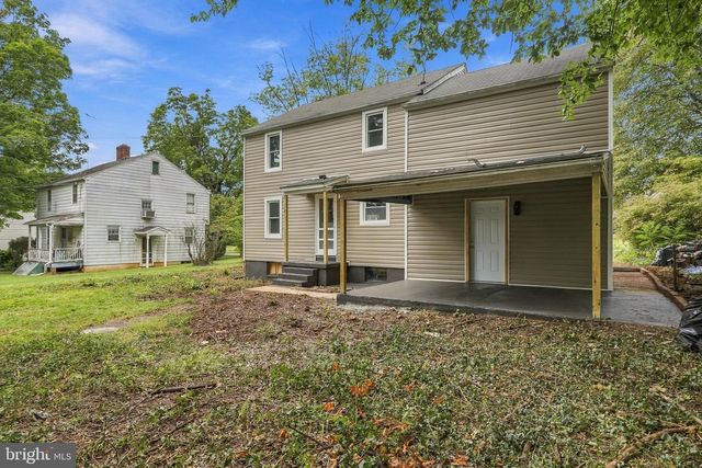135 BLAKELEY PL, Charles Town, WV 25414
