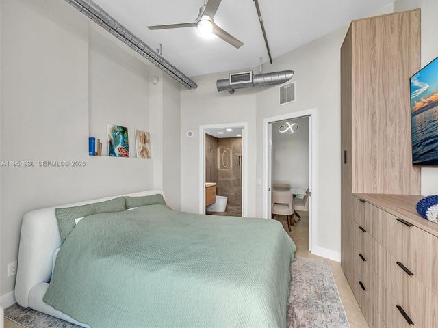 3029 NE 188th St 503, Aventura, FL 33180