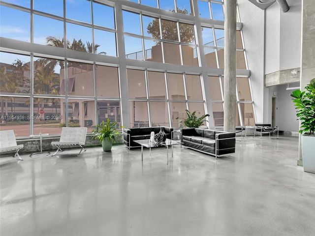 3029 NE 188th St 503, Aventura, FL 33180