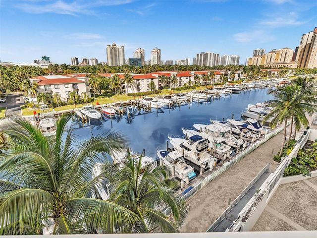 3029 NE 188th St 503, Aventura, FL 33180