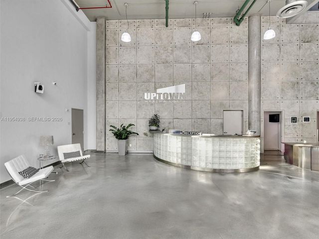 3029 NE 188th St 503, Aventura, FL 33180